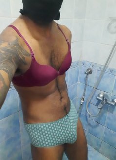 Where Babe - Acompañantes masculino in Abu Dhabi Photo 10 of 12