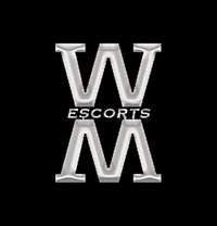 whisky-mist-escorts-singaporean-escort-in-singapore-1787694_premium.jpg