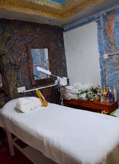Whispers - masseuse in Kilimani Photo 3 of 3