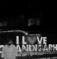 White Devil - Acompañantes masculino in Chandigarh