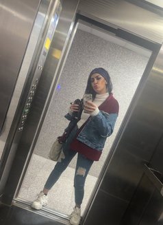 White Heart - escort in Beirut Photo 22 of 22