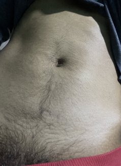 Whiteboy99 - Male escort in Colombo Photo 3 of 3