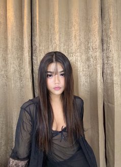 Whitney - Transsexual escort in Chandigarh Photo 1 of 3