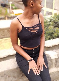 Whitney. M - escort in Mombasa Photo 1 of 4