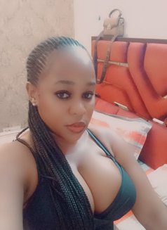 Whitney Woods - escort in New Delhi Photo 1 of 4