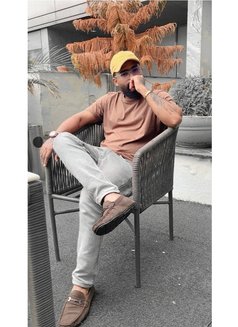 Something new - Acompañantes masculino in Kolkata Photo 1 of 6
