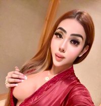 Who Wants To Be Raped By 9inch? - Transsexual escort in New Delhi