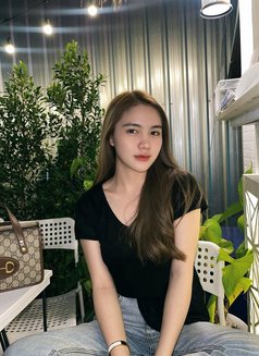 Widya - escort in Bali Photo 2 of 6