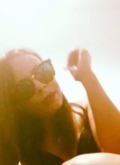 PlayfulLiora - puta in Tel Aviv Photo 3 of 4