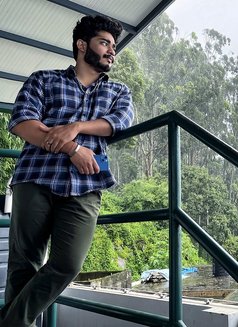 Wild Passionate Rahul With 7.5in - Male escort in Pune Photo 3 of 3