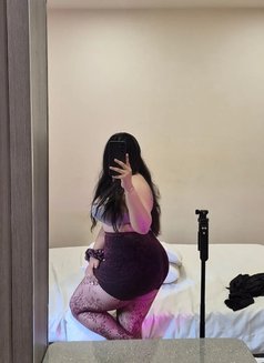 Wild Peony3 - Transsexual escort in Mumbai Photo 7 of 9