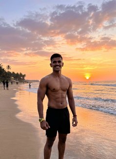 Wild Stallion - Male escort in Mumbai Photo 10 of 10