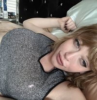 Wilde Izz - escort in Singapore