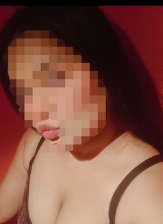 Wildest Cat and nasty boobs - escort in Mumbai Photo 7 of 8