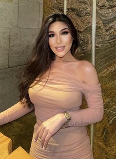 ROYALTY WILDEST DREAM SANDRA - Transsexual escort in Dubai Photo 21 of 29