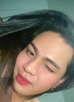 Wildest Paige - Transsexual escort in Manila Photo 5 of 7