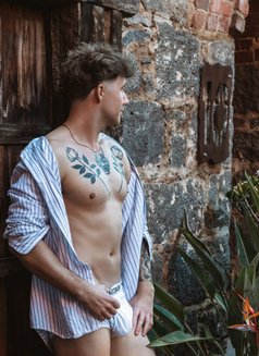 Will (Straight British Escort) - Acompañantes masculino in Bangkok Photo 8 of 10