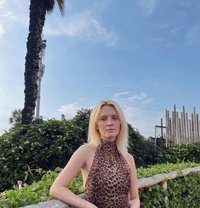 Willa - escort in Hong Kong