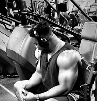 William Jclark - Male escort in Dubai