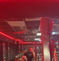 William - Male escort in Dubai