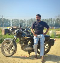 Williamson - Male escort in Chandigarh