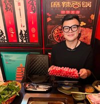 Willy Thailand - Male escort in Riyadh