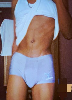 Willy🤍 - Male escort in Accra Photo 7 of 12