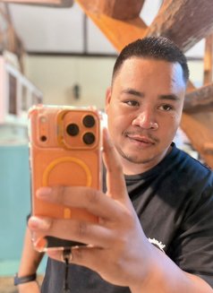 Win Big Ass - masseur in Bangkok Photo 1 of 3