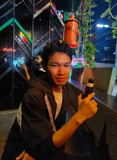 Win ( pansexual / submissive) - Male escort in Bangalore Photo 2 of 3