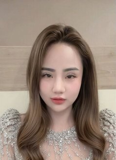 Win 19year old , dreepthroat,no condom - escort in Al Manama Photo 1 of 4