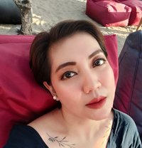 Windy - puta in Bali