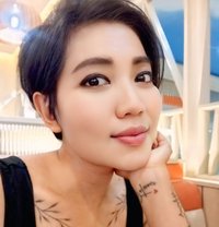 Windy - puta in Bali