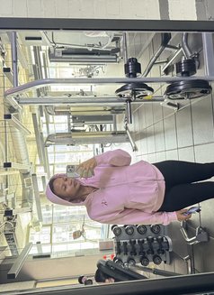 Winei - escort in Kuala Lumpur Photo 3 of 7