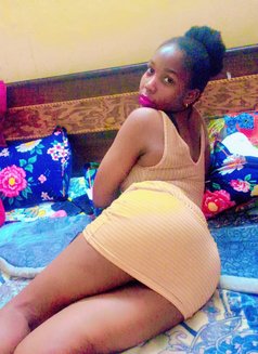 Winne - puta in New Delhi Photo 3 of 7