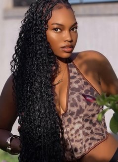 Winni, Wild Sex Ever - puta in Kathmandu Photo 4 of 12