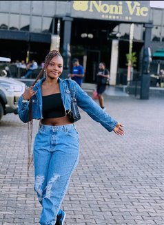 Winni, Wild Sex Ever - puta in Kathmandu Photo 10 of 12