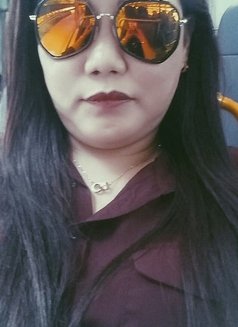 Winnie - companion in Hong Kong Photo 2 of 2