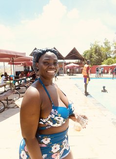 Winnie - adult performer in Nairobi Photo 3 of 3