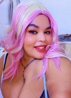 Winnie - escort in Riyadh Photo 6 of 6