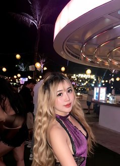 Winny Cute Girls - puta in Bali Photo 3 of 8