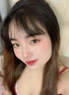 Winny - escort in Cairo Photo 1 of 4