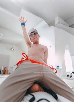 Winny - masseur in Phuket Photo 7 of 10