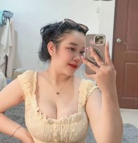 Winny - escort in Jeddah Photo 1 of 4