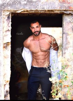 Wise - Male escort in Amman Photo 1 of 7