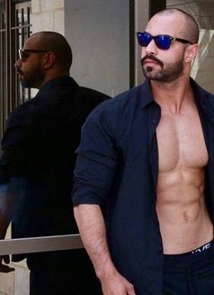 Wise - Male escort in Amman Photo 2 of 9