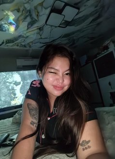 Wishel - puta in Dubai Photo 7 of 9