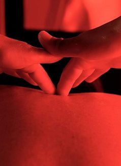 Wisper of bliss - masseur in Chennai Photo 4 of 6