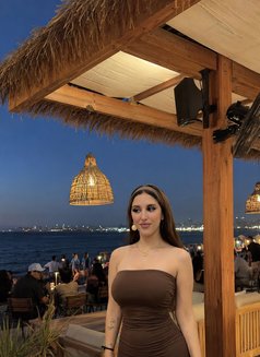 Wissal - puta in Dubai Photo 9 of 9