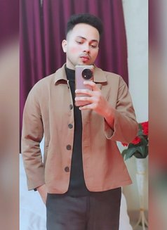 With Place Now in Hyderabad - Male adult performer in Hyderabad Photo 2 of 5