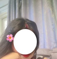 Aadrikasexuality Pure Milf - puta in New Delhi Photo 2 of 5